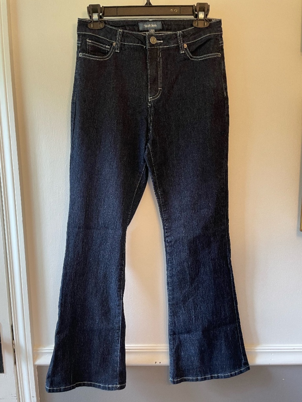 ModCloth dark wash denim retro flare jeans with white-stitching size 10 short
